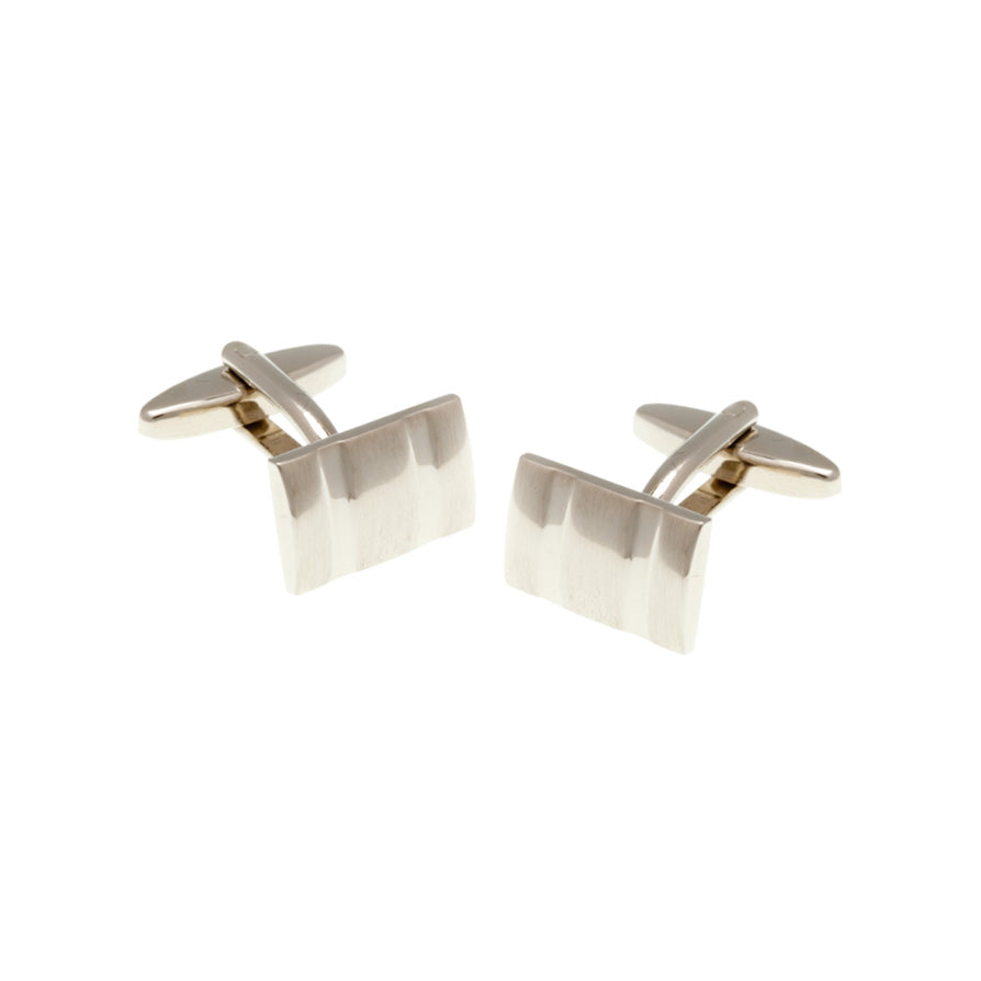 Gemelos Rectangulares Plateados con Detalle Cepillado