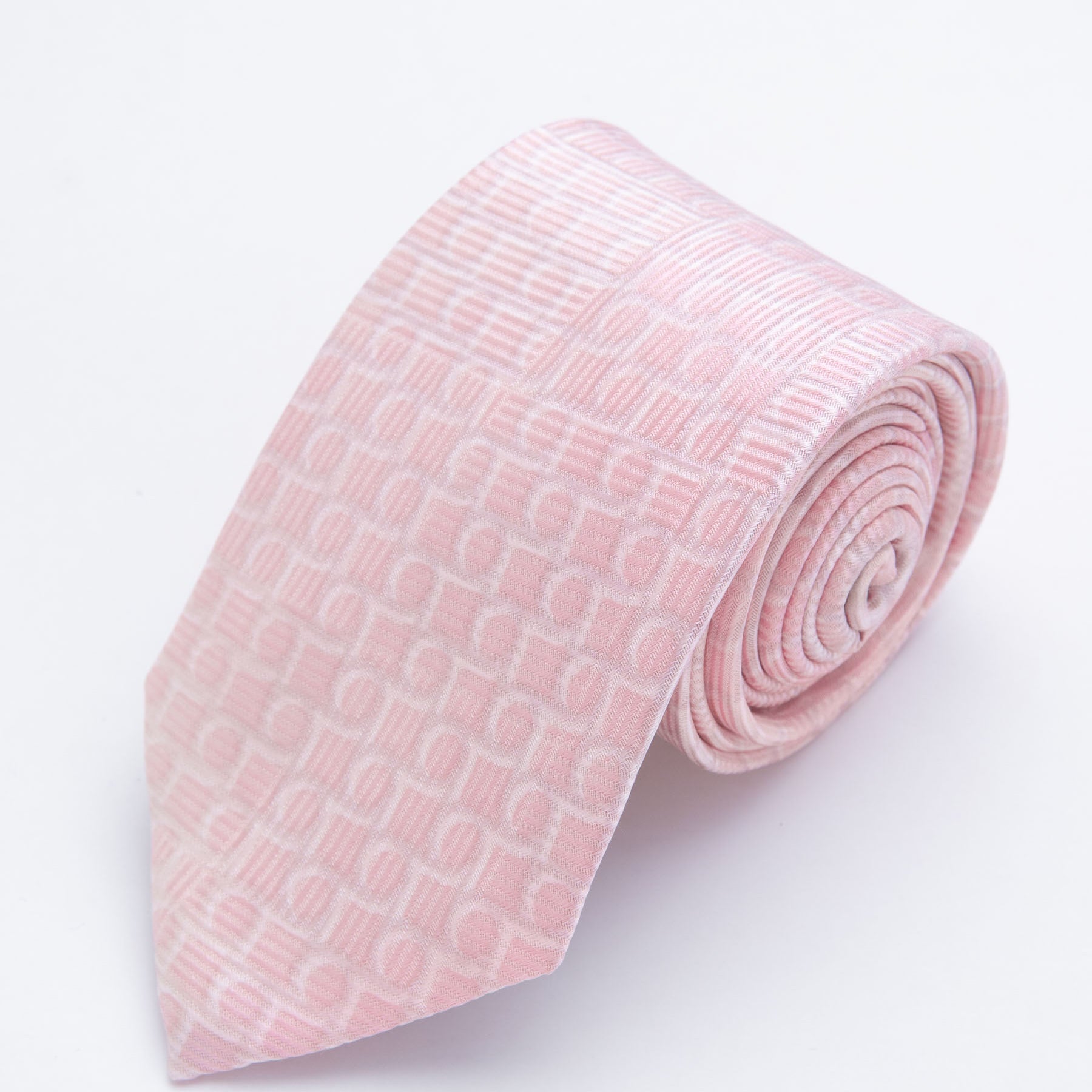 CORBATA ROSADA DISEÑO DE CUADROS CON CIRCULOS BLANCOS