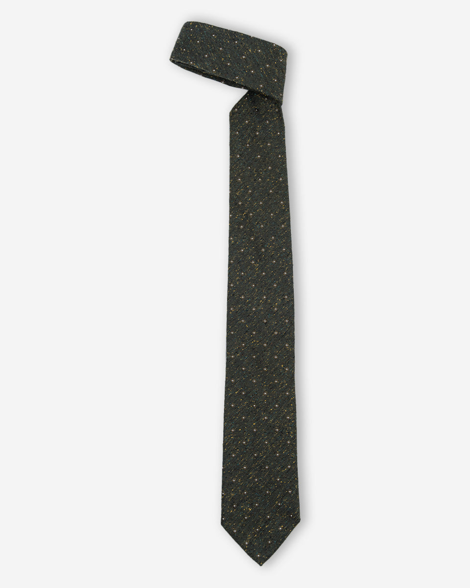 Red Background Tie