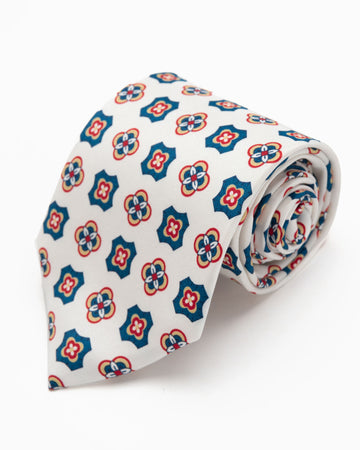 CORBATA BLANCO DISEÑOS AZULES