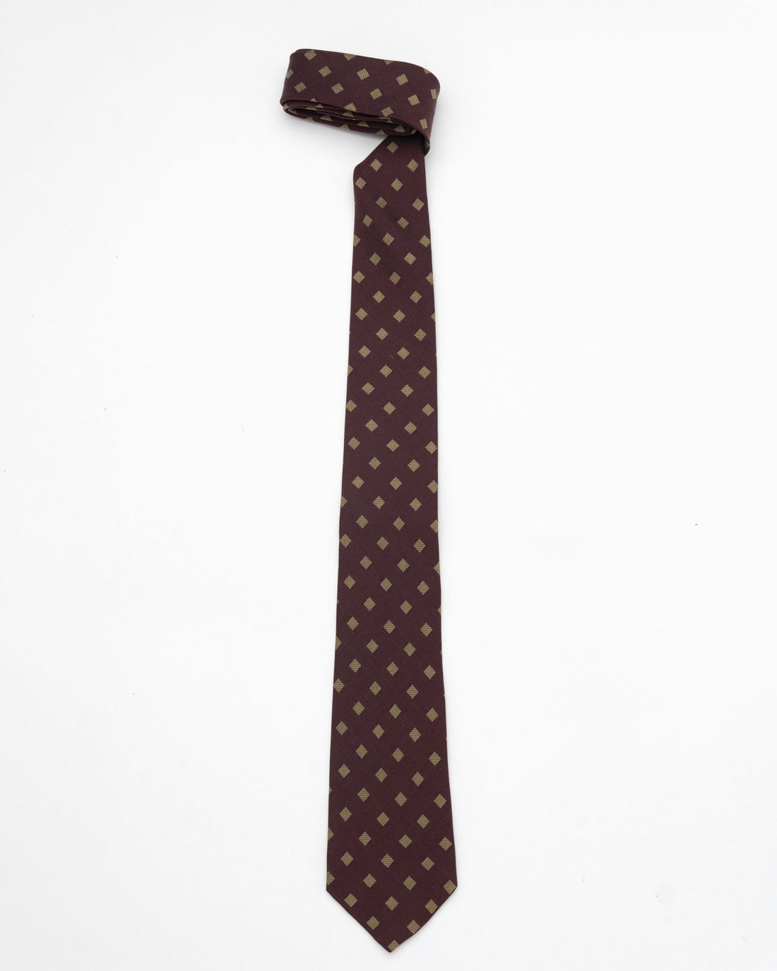 CORBATA VINO CUADROS DORADOS