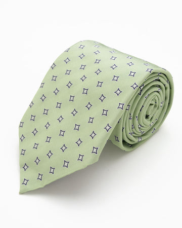 CORBATA VERDE PASTEL CON DISEÑO DE ESTRELLAS PLATEADAS