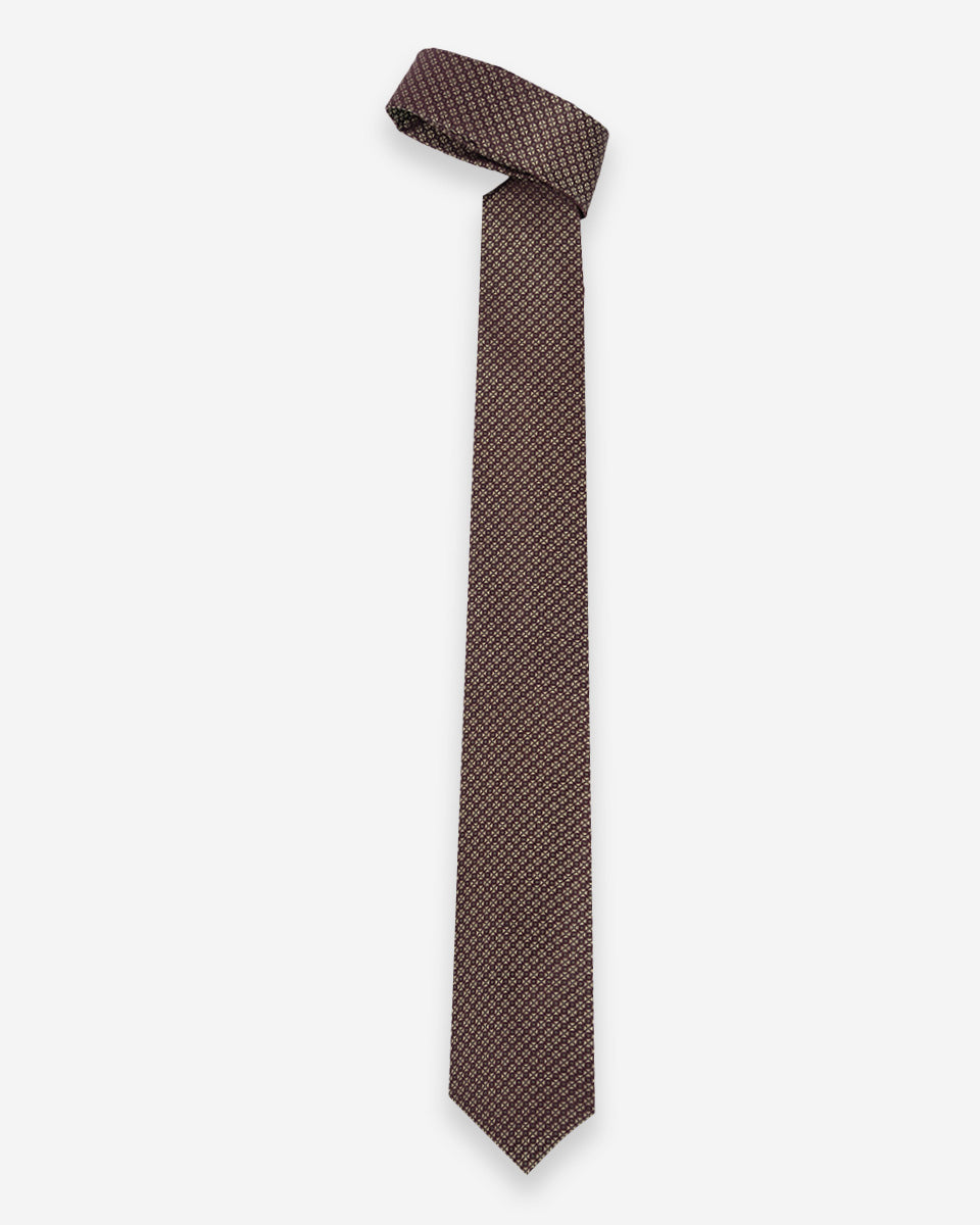 Red Background Tie