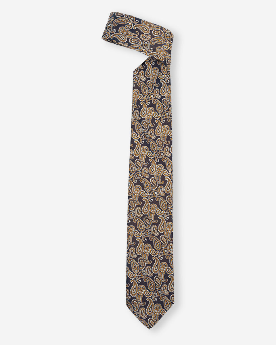 Red Background Tie
