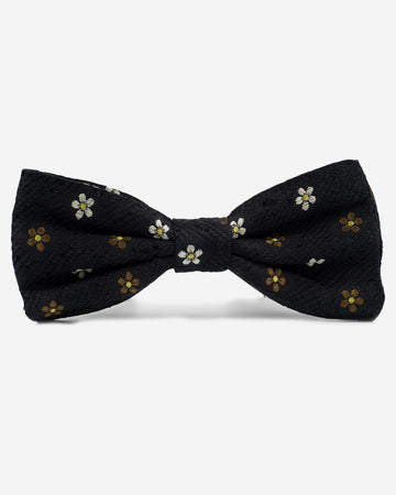 Pajarita de Color Negro con Flores Bordadas