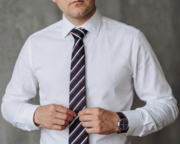 Compra corbatas finas para hombre de nuestra colección