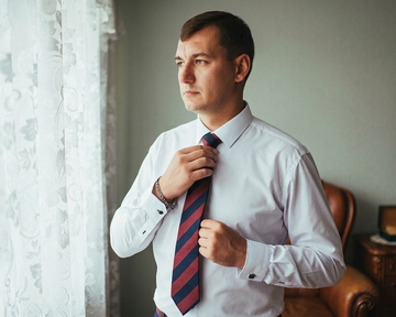 Elige tus corbatas elegantes para hombre