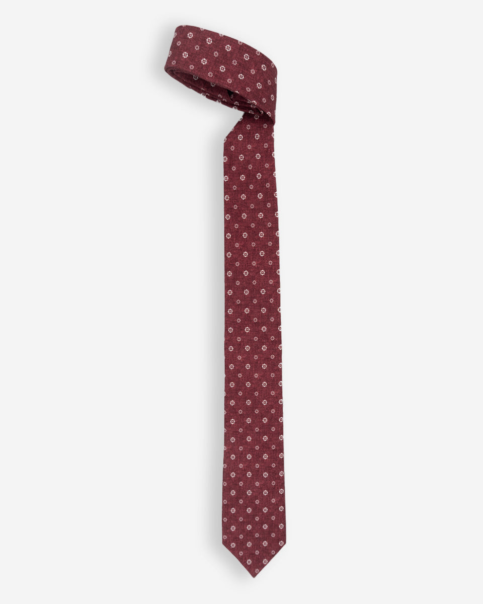 Corbata Color Rojo Carmesí con Diseño Floral