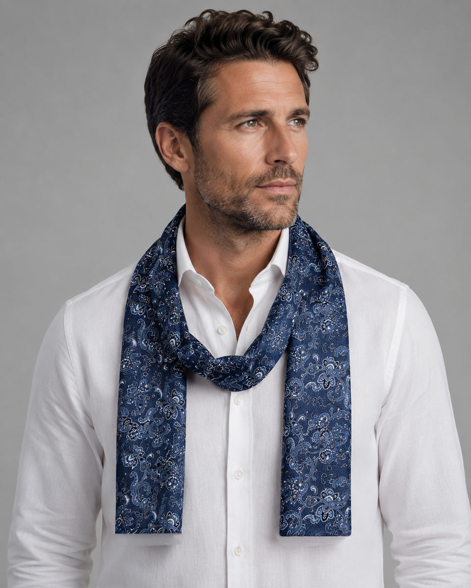 Bufanda - Foulard Azul con Diseño Paisley