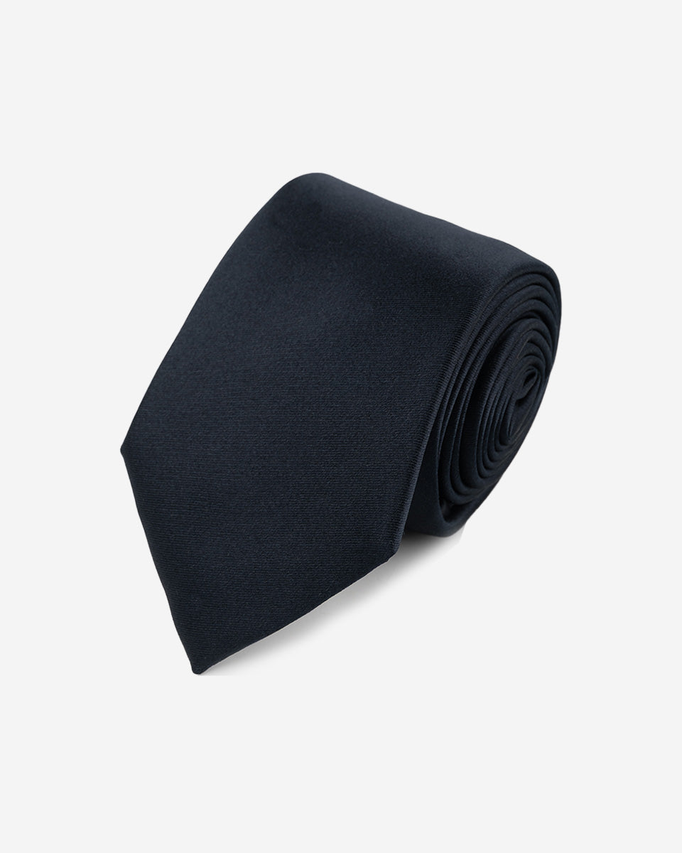 Corbata Color Azul Oscuro Sólido