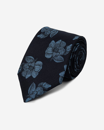 Corbata Azul con Diseño de Flores Celestes