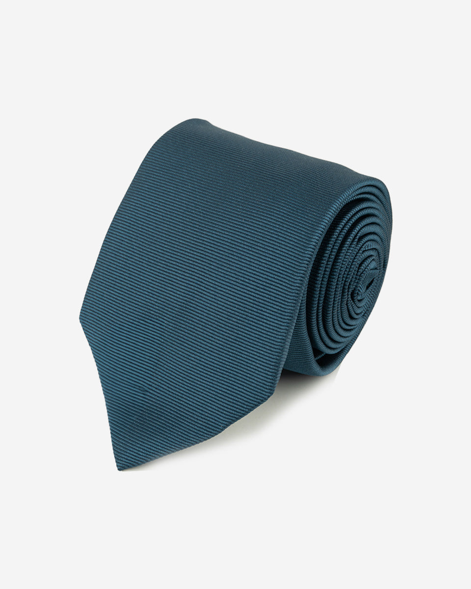 Corbata Color Cobalto con Finas Líneas