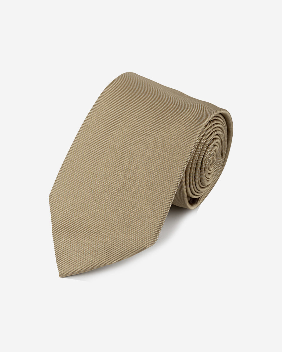 Corbata Color Beige Oscuro con Finas Líneas