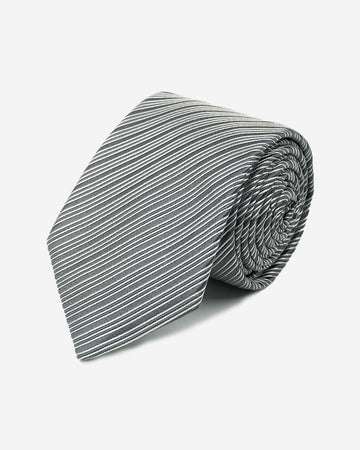 Corbata Color Gris con Rayas Blancas Delgadas