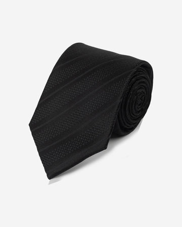 Corbata Color Negra con Rombos y Líneas