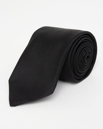 CORBATA COLOR NEGRO