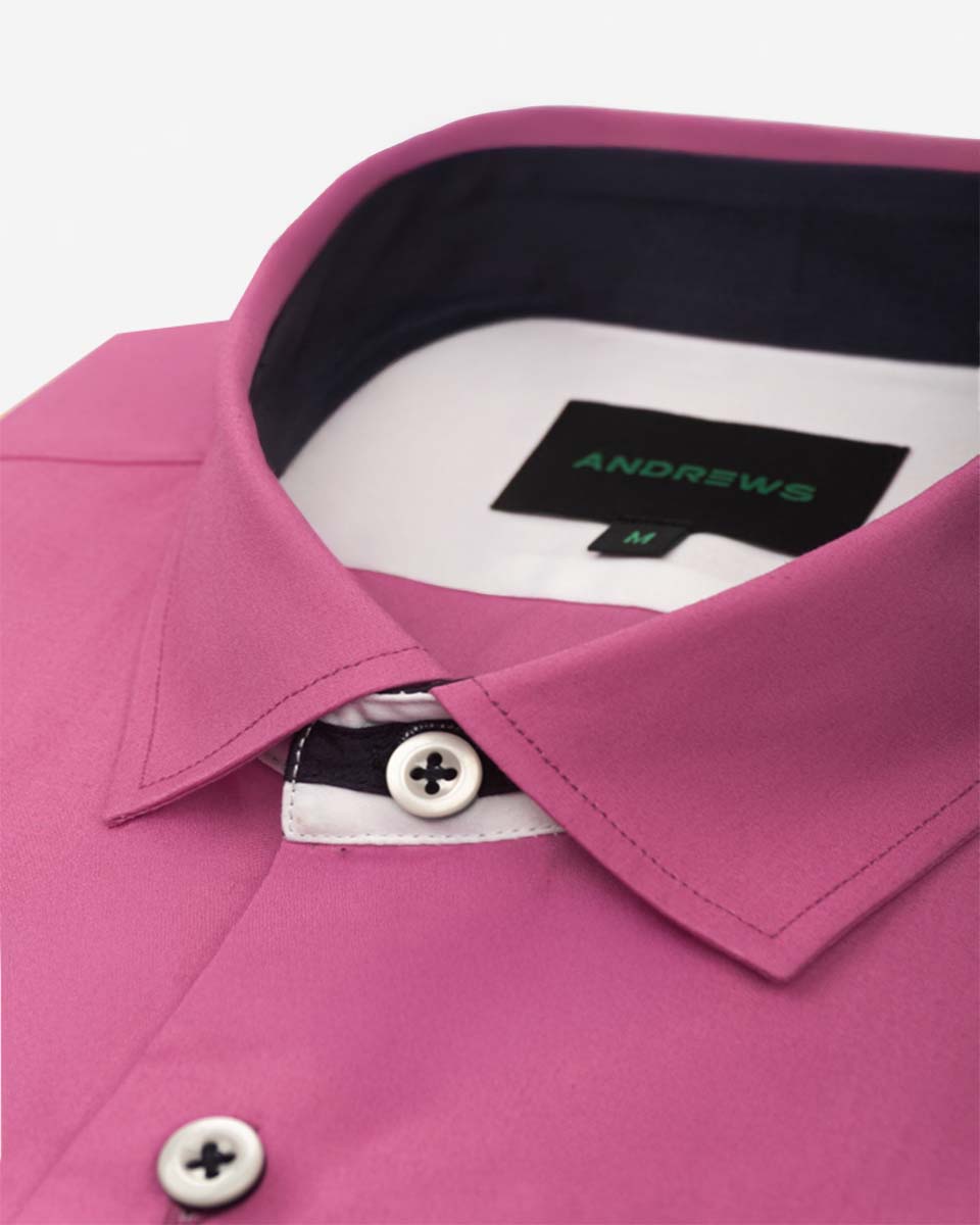 Camisa Casual color Fucsia con Detalles Azul en Cuello y Puños